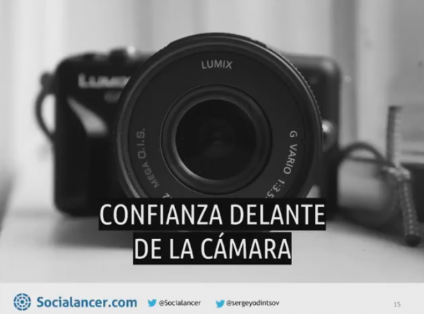 Confianza delante de la cámara